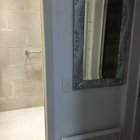 Apartman Check-inn - Adults Only